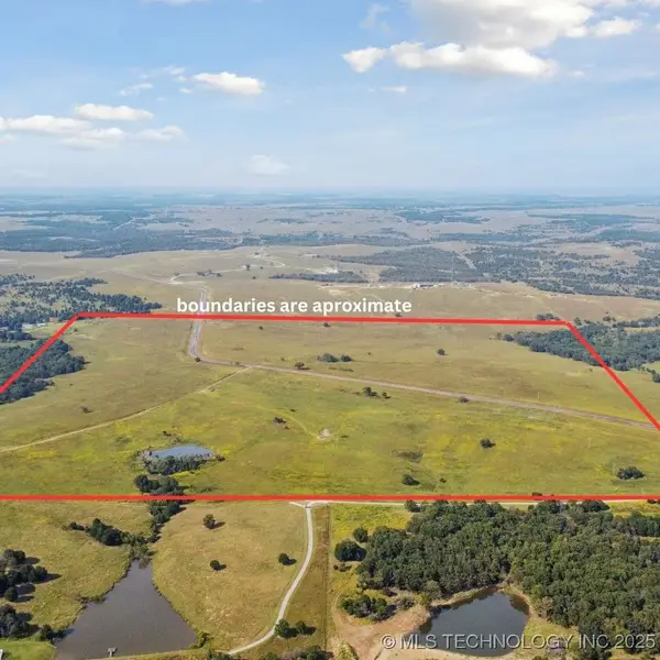 160 3551 Road, Bartlesville, OK 74003