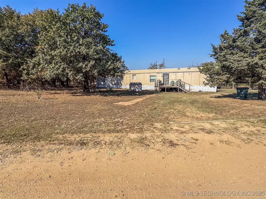 29279 S 27th Street, Porum, OK 74455 - Image #2