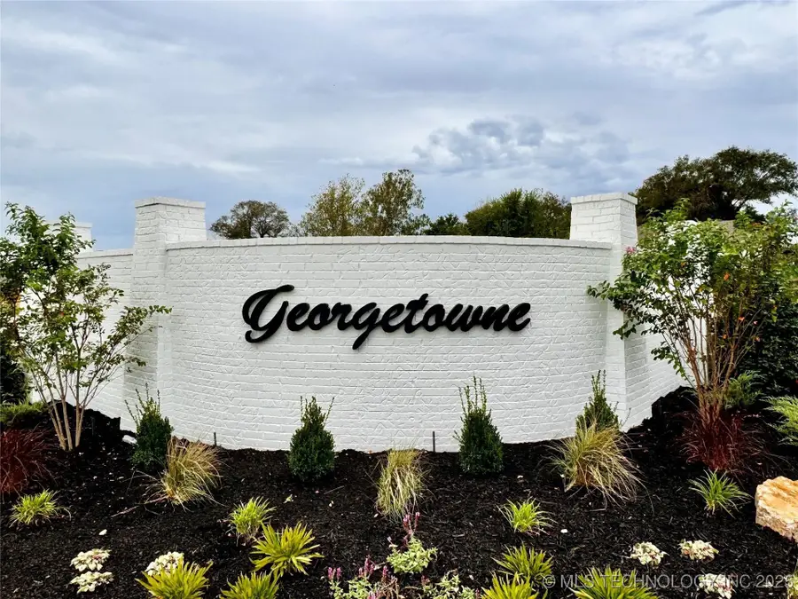 2430 W South Street, Collinsville, OK 74021 - Image #2