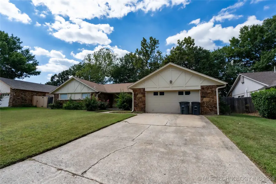 6718 S 90th Avenue E, Tulsa, OK 74113 - Image #2