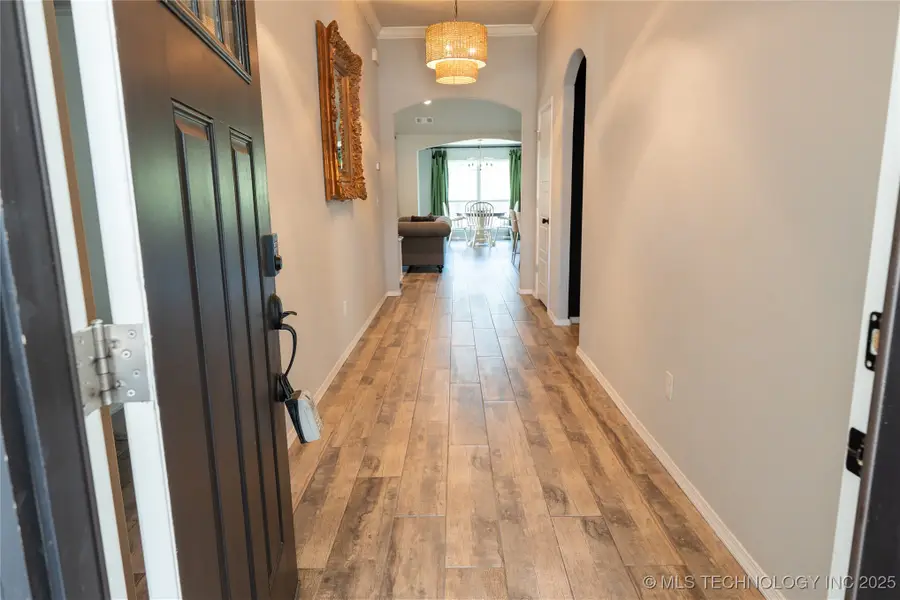 6617 S 22nd Circle, Broken Arrow, OK 74011 - Image #2