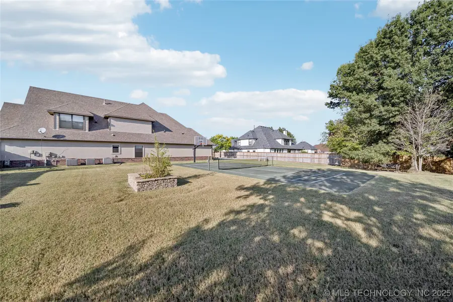 14663 S Gary Avenue E, Bixby, OK 74008 - Image #2