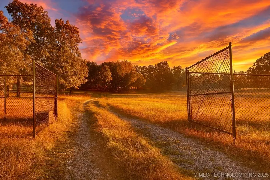 19616 Helt Road, Claremore, OK 74017 - Image #2