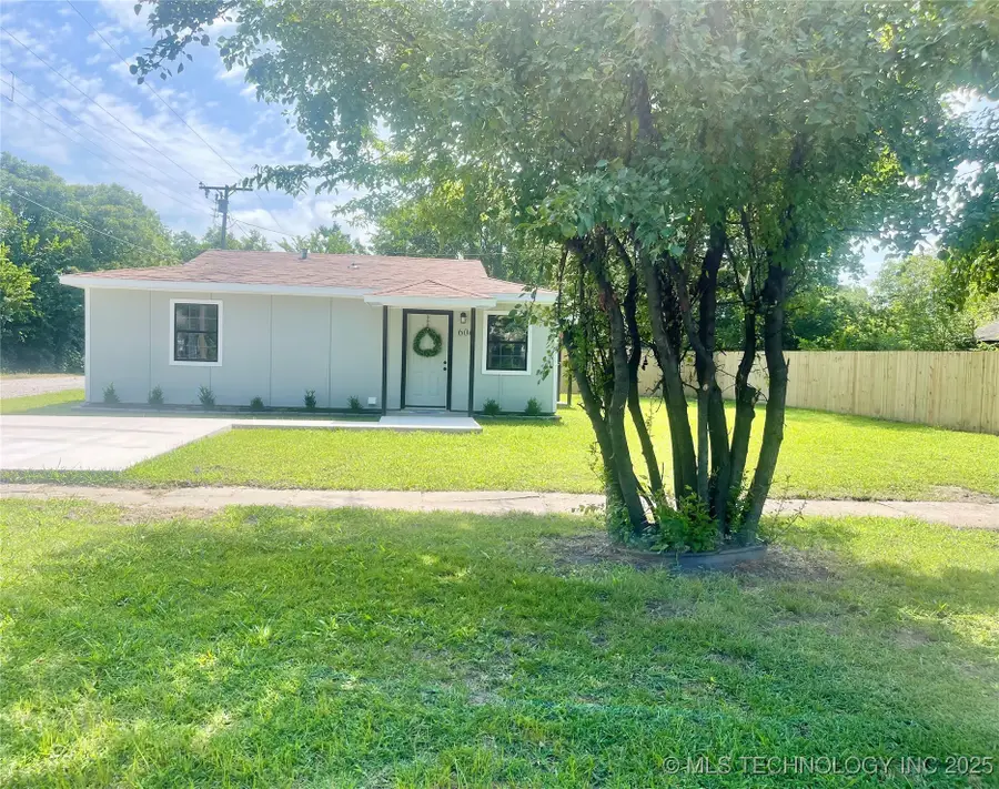 606 N Broadway Avenue, Haskell, OK 74436 - Image #2