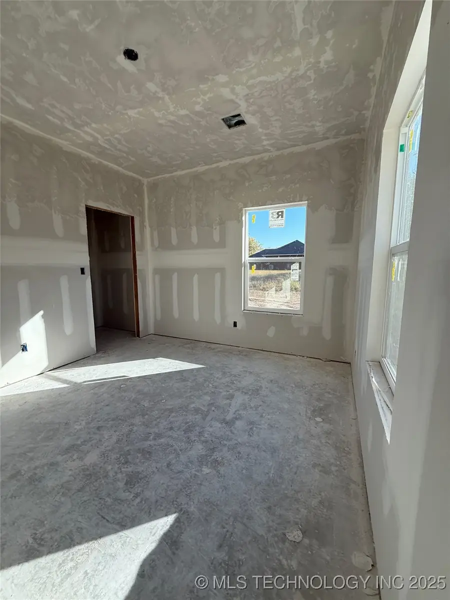 1601 E 4th, Sulphur, OK 73086 - Image #3