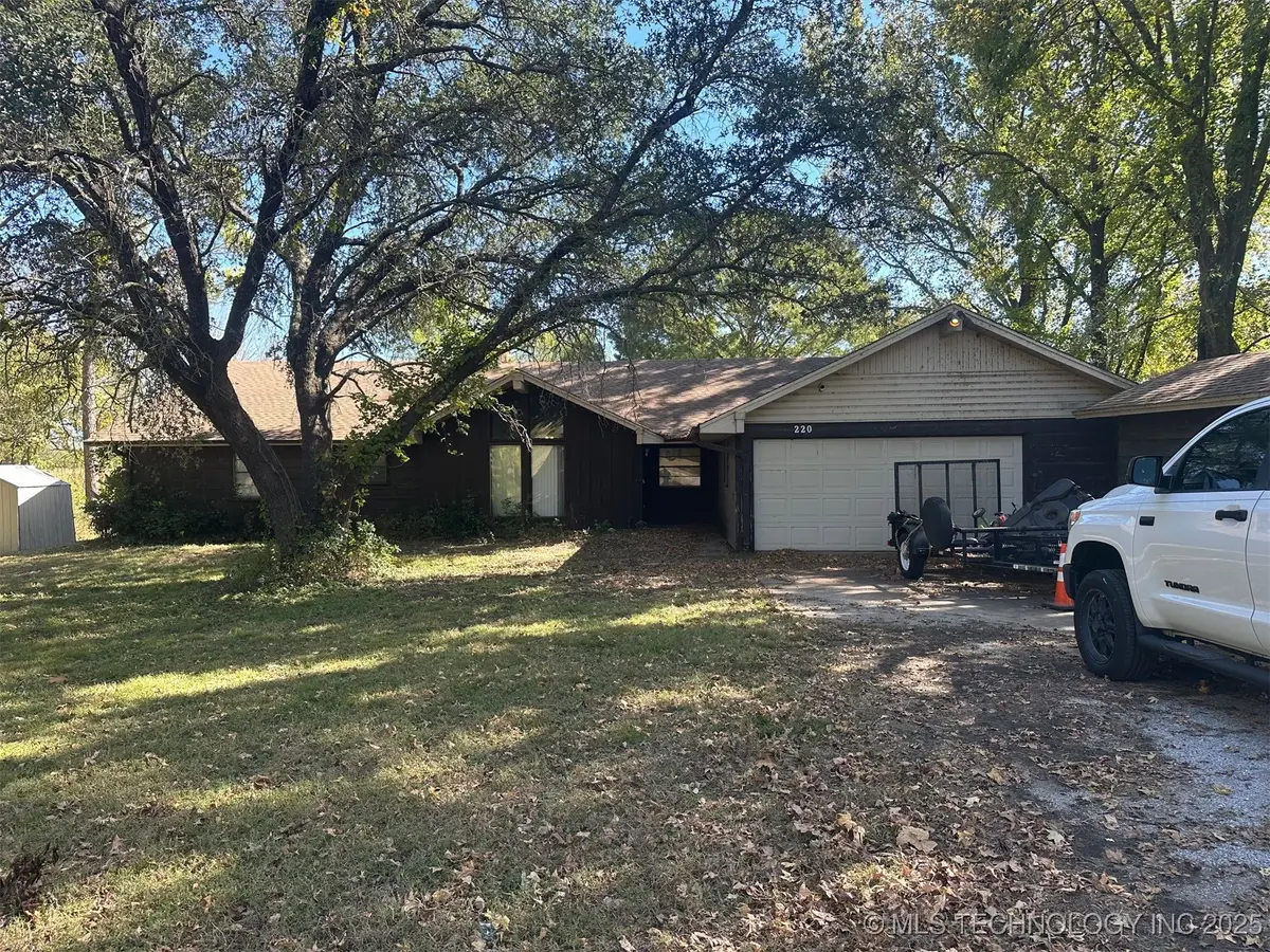 220 Golf Club Drive, Burneyville, OK 73430 - Image #1