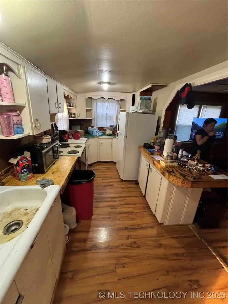 Address Withheld By Seller, Adair, OK 74330 - Image #3