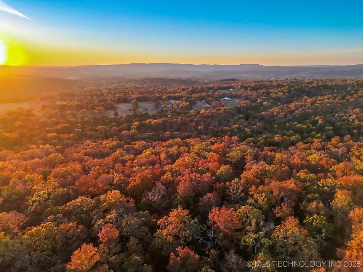 3 E 1000 Road, Muldrow, OK 74948 - #1