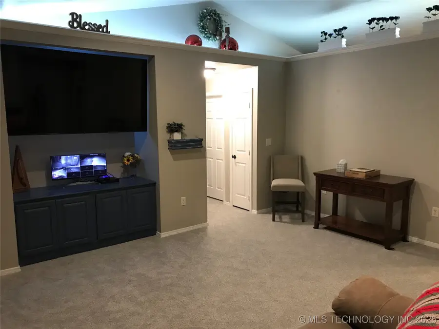 30917 S Prairie Lane, Inola, OK 74036 - Image #2