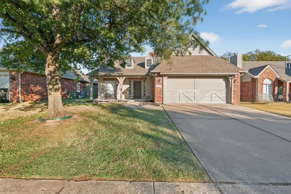 1429 N Yellowood Avenue, Broken Arrow, OK 74012