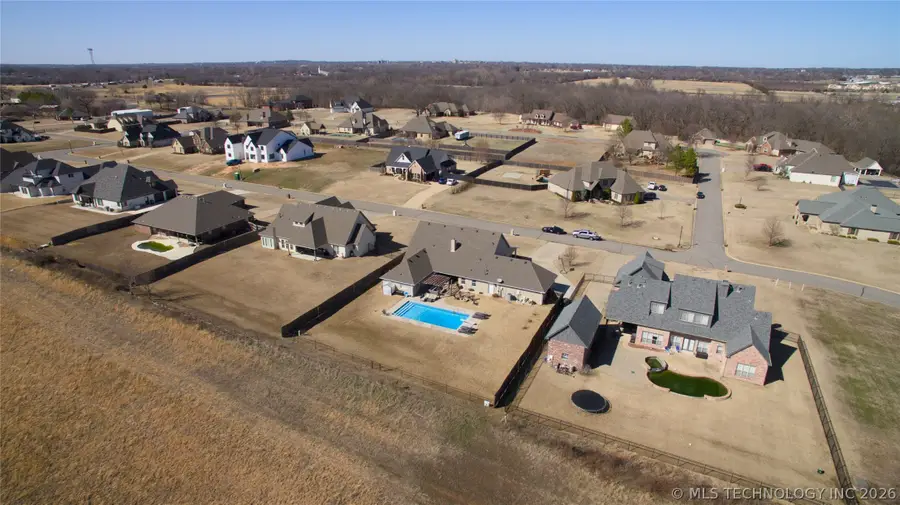 2005 E Woodland Circle, Muskogee, OK 74403 - #2