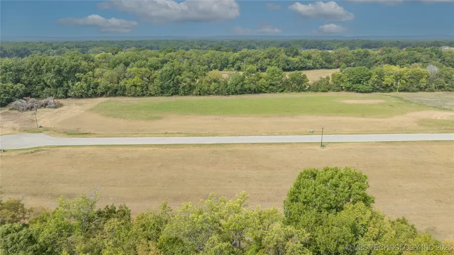 24168 W 3983 Drive, Bartlesville, OK 74006 - #2