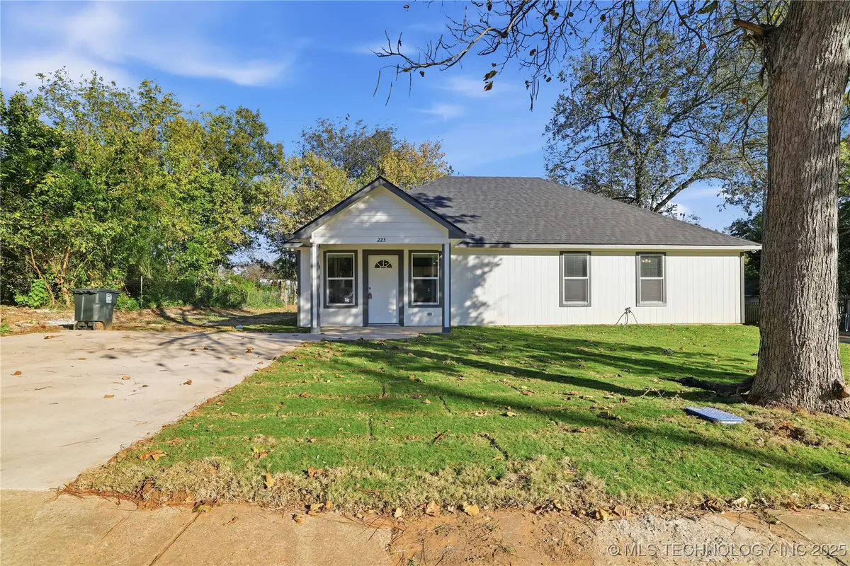 223 SE 3rd, Durant, OK 74701 - Image #1