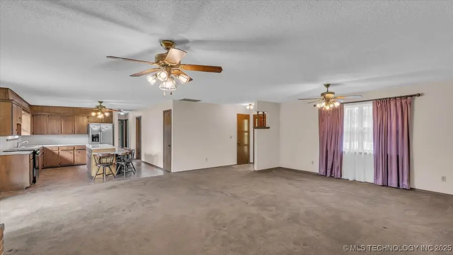 7212 E Battenfield Drive, Claremore, OK 74019 - Image #3