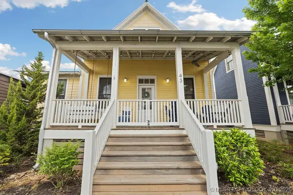 43 Center Lane S, Carlton Landing, OK 74432