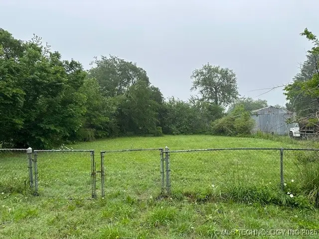 016 Manning, Caddo, OK 74729 - Image #1