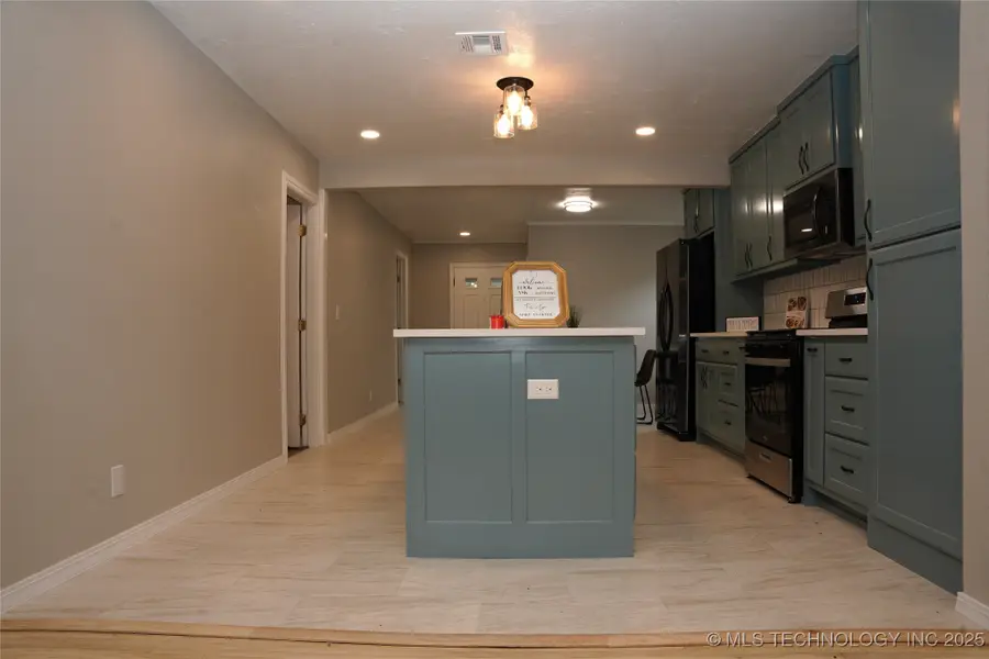 1027 N 76th East Avenue, Tulsa, OK 74115 - Image #3