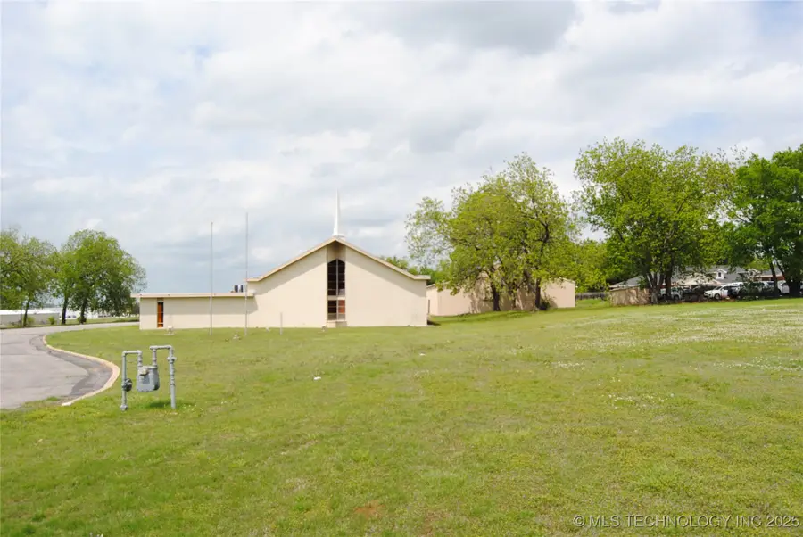 1930 Arlington Street, Ada, OK 74820 - #2