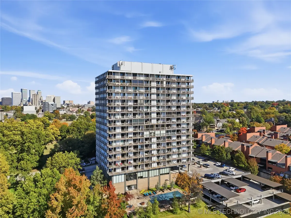 2300 Riverside Drive #8A, Tulsa, OK 74114 - Image #1