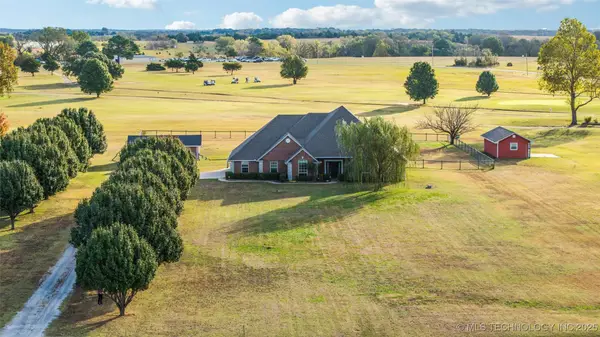 2115 N 99 Highway, Stroud, OK 74079