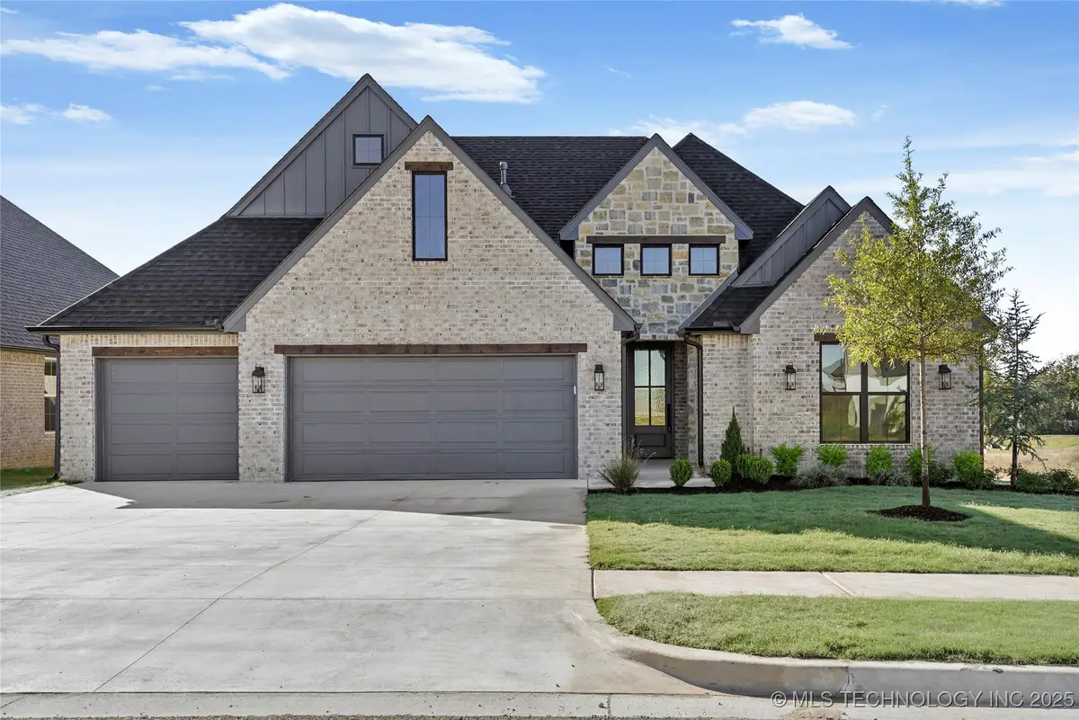 2718 E 134th Circle, Bixby, OK 74008 - Image #1