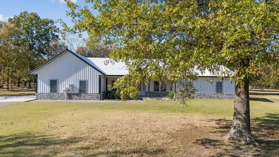 981 Elm Circle, Chouteau, OK 74337 - Image #3