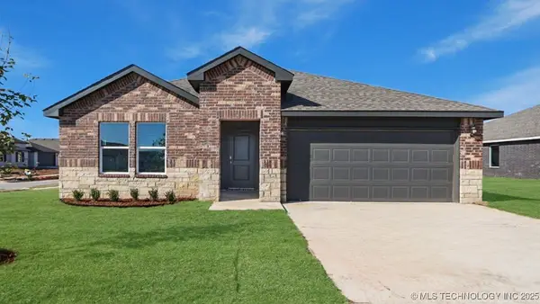 13518 S 101st East Avenue, Bixby, OK 74008