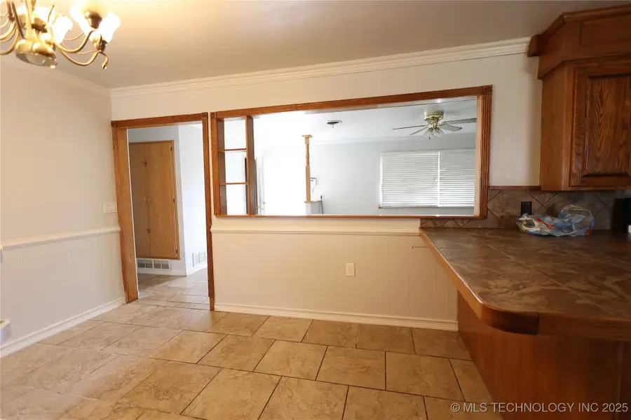 1017 W 15th, Sulphur, OK 73086 - Image #3