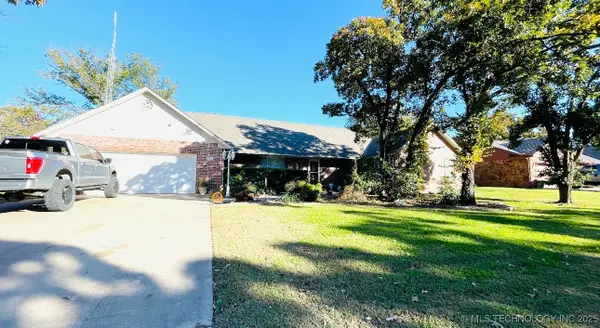 2512 Centre Road, Bartlesville, OK 74003