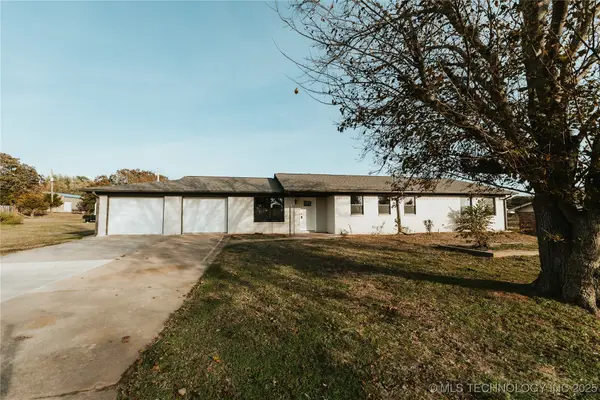 2022 N Reeves Road, Pawnee, OK 74058