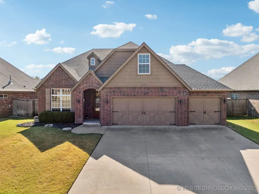 3309 W Knoxville Street, Broken Arrow, OK 74012 - Image #2