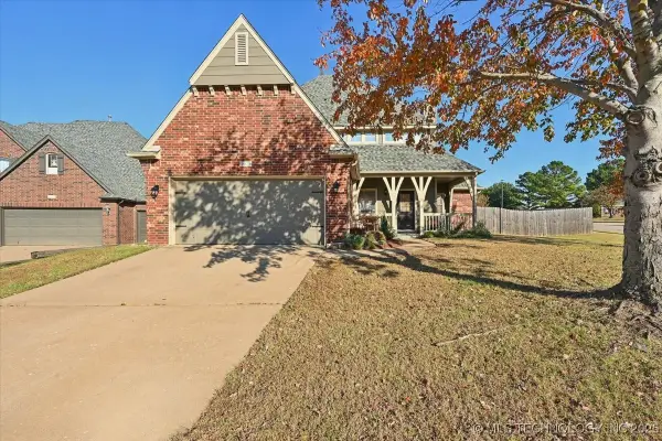3916 W Waco Street, Broken Arrow, OK 74011
