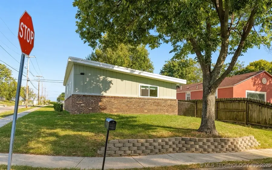 1235 N Trenton Avenue, Tulsa, OK 74106 - Image #2