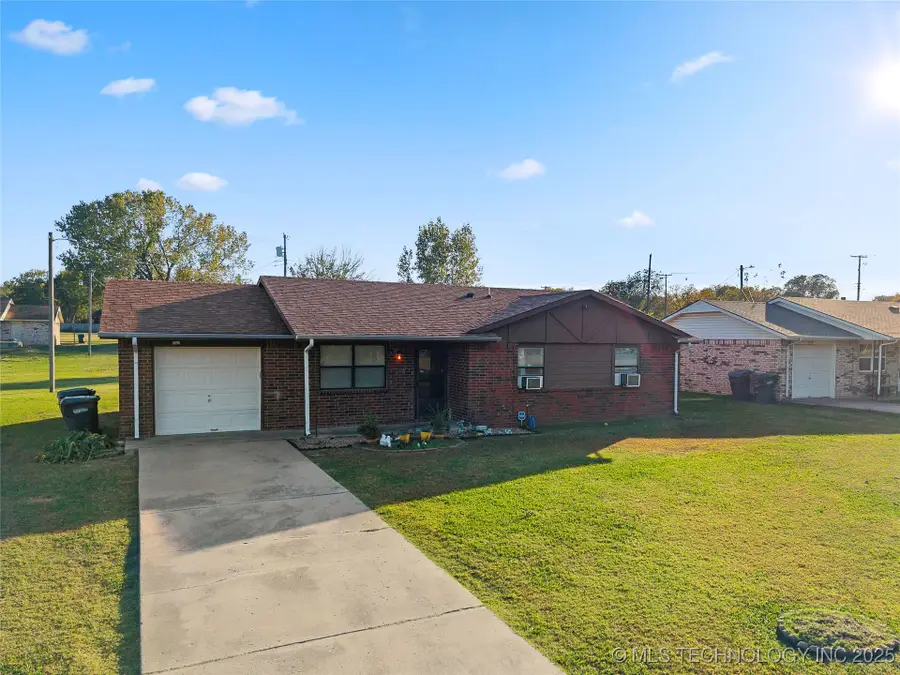 1312 12th Ne, Ardmore, OK 73401 - Image #2