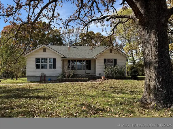 22601 S 690 Road, Wyandotte, OK 74370