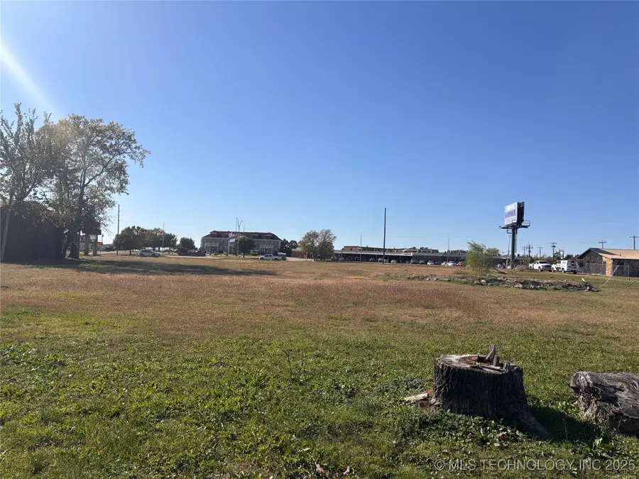 1014 S Commerce, Ardmore, OK 73401 - Image #2