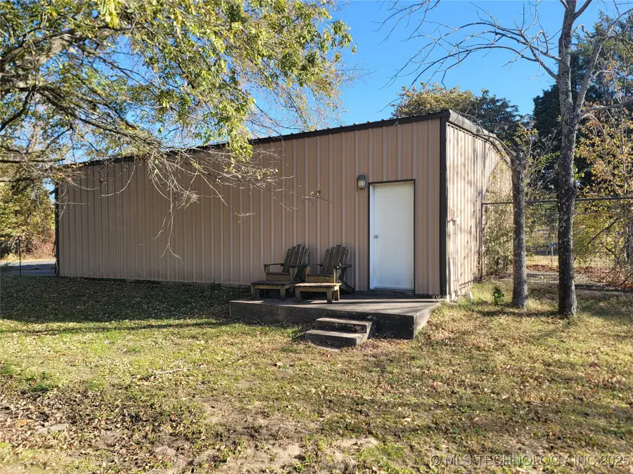 158 N Spinnaker Run, Stigler, OK 74462 - Image #3