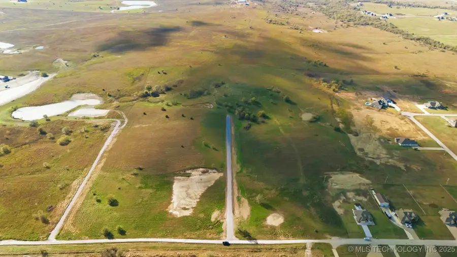 004 Sandstone Avenue, Skiatook, OK 74070 - Image #3