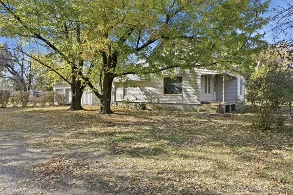 311 N H. Street, Newkirk, OK 74647