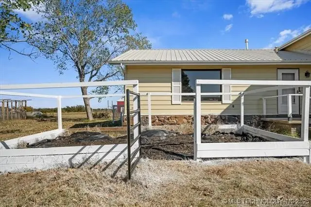 32850 S 210 Road, Henryetta, OK 74437 - Image #3