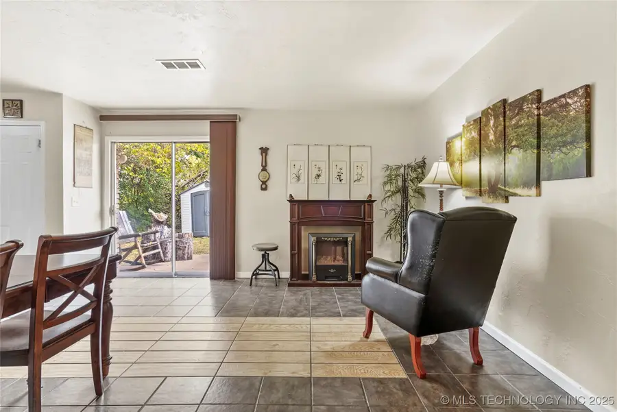 11327 E 63rd Street, Broken Arrow, OK 74012 - Image #3