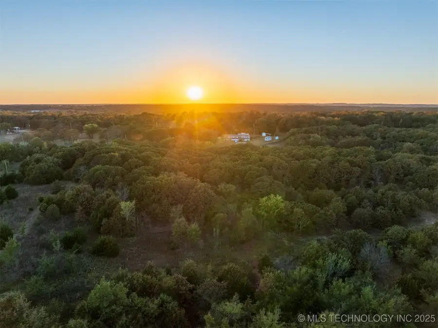 3 S 401 West Avenue, Bristow, OK 74010 - Image #2