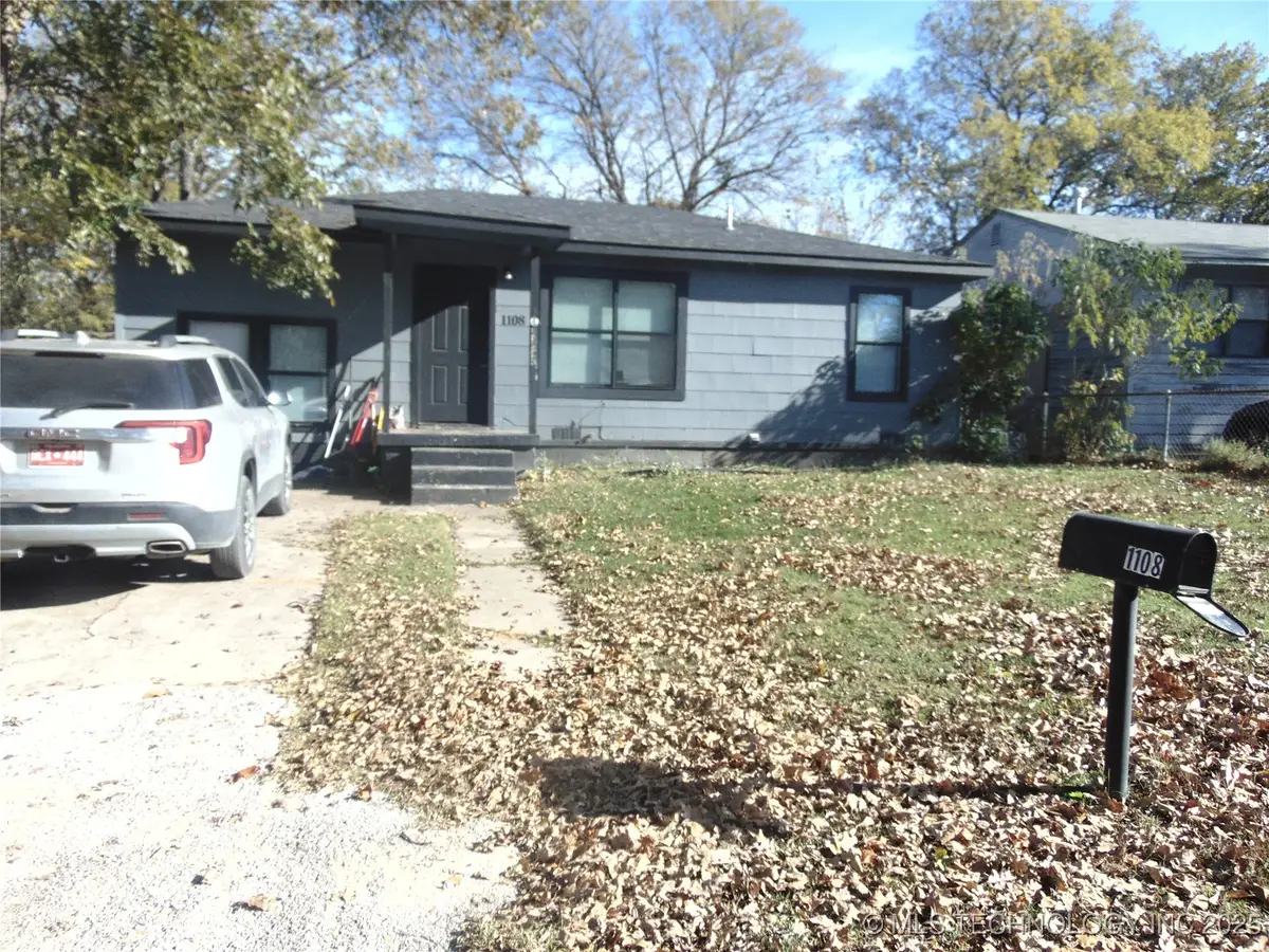 1108 Douglas Street Se, Ardmore, OK 73401 - Image #1