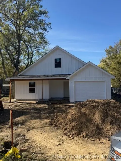 112 S Stark Street, Kiefer, OK 74041 - Image #1