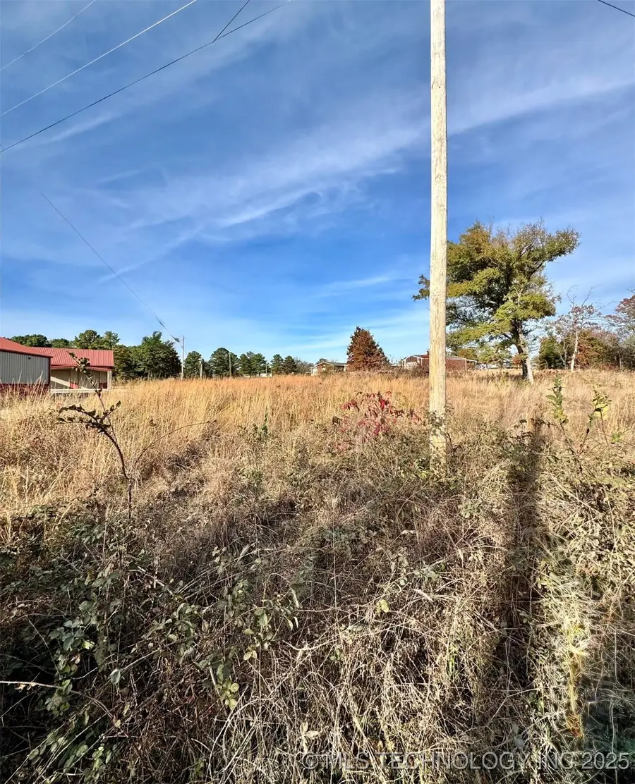 11 E 1133 Road, Porum, OK 74455 - Image #2