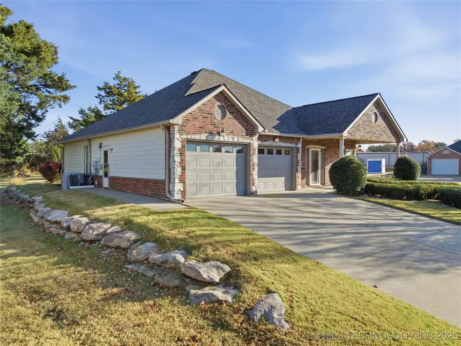 4225 Greentree Way #17A, Sand Springs, OK 74063 - Image #2