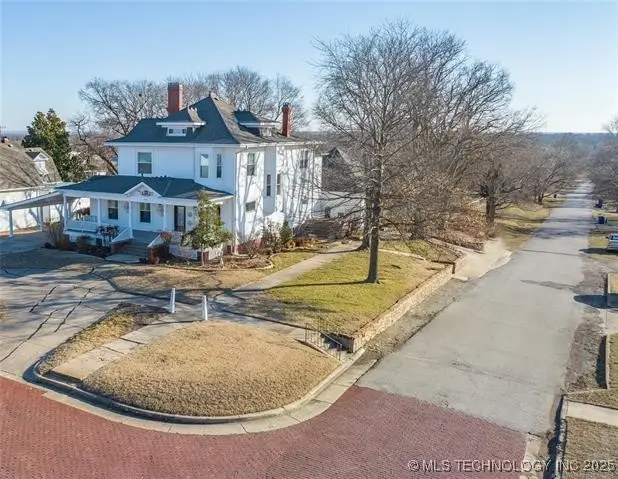 321 W Cherokee Avenue, Nowata, OK 74048 - Image #3