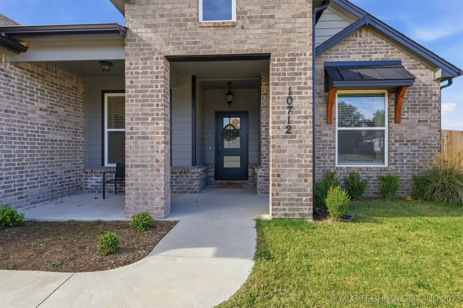 10712 N 121 Avenue E, Owasso, OK 74055 - Image #3