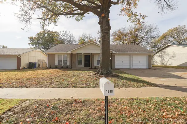 1628 S 5th Street, Broken Arrow, OK 74012