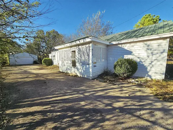 813 W Choctaw Street, Tahlequah, OK 74464